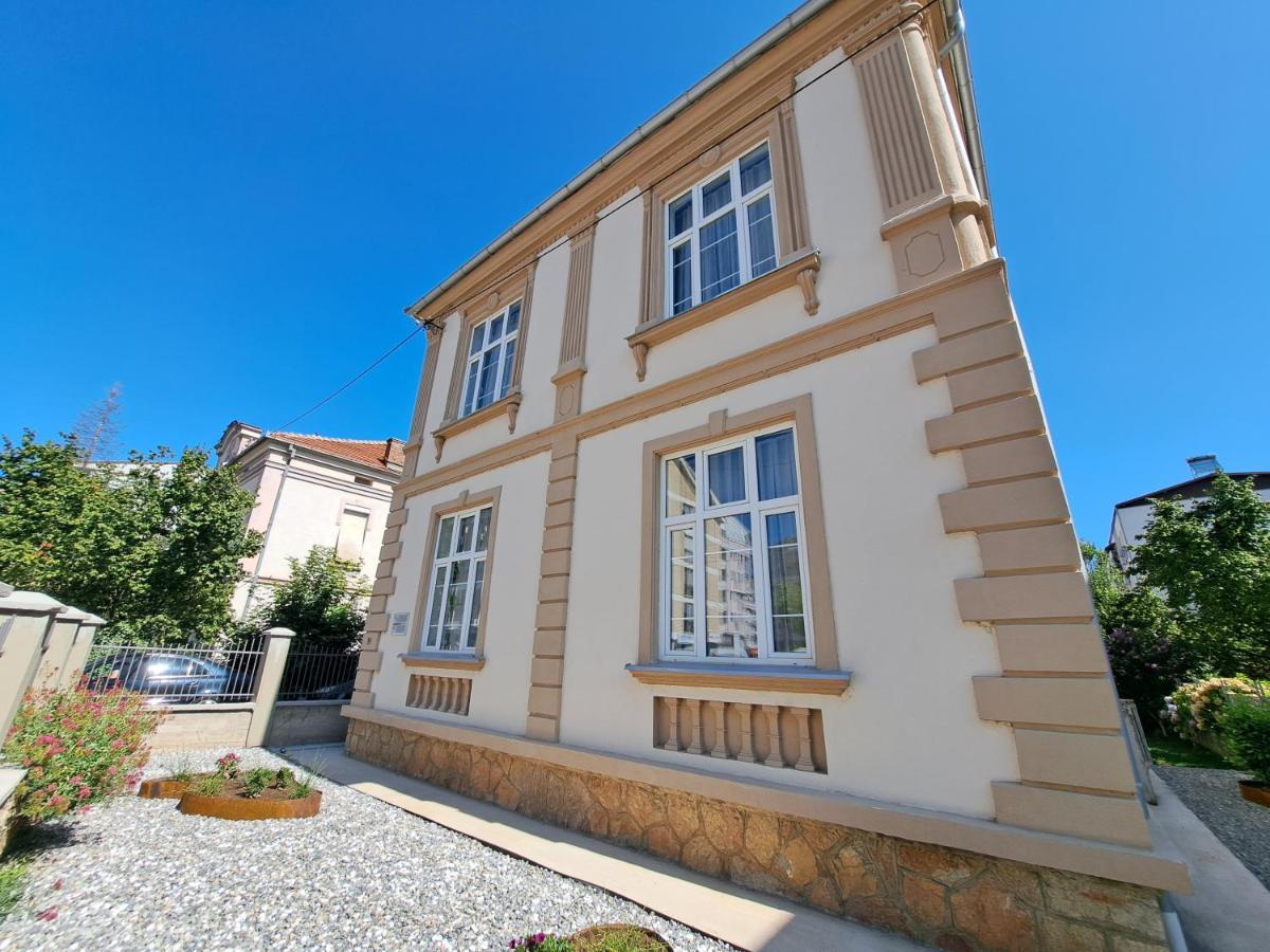 House Of Petan Apartment Ohrid Bagian luar foto
