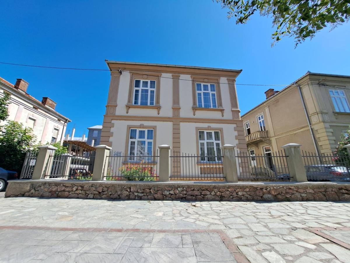 House Of Petan Apartment Ohrid Bagian luar foto